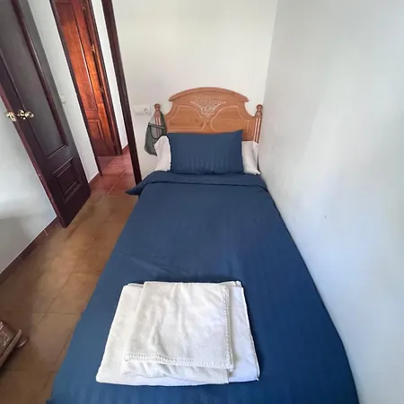 Single In Shared Homestay *